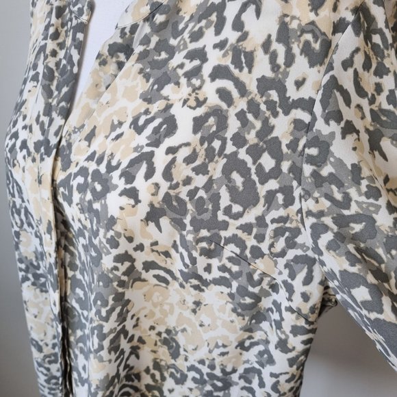 Dalia Collection Long Sleeve Animal Print Blouse Size L - Picture 4 of 9